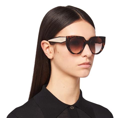 lunettes soleil prada soldes|prada sunglasses clearance.